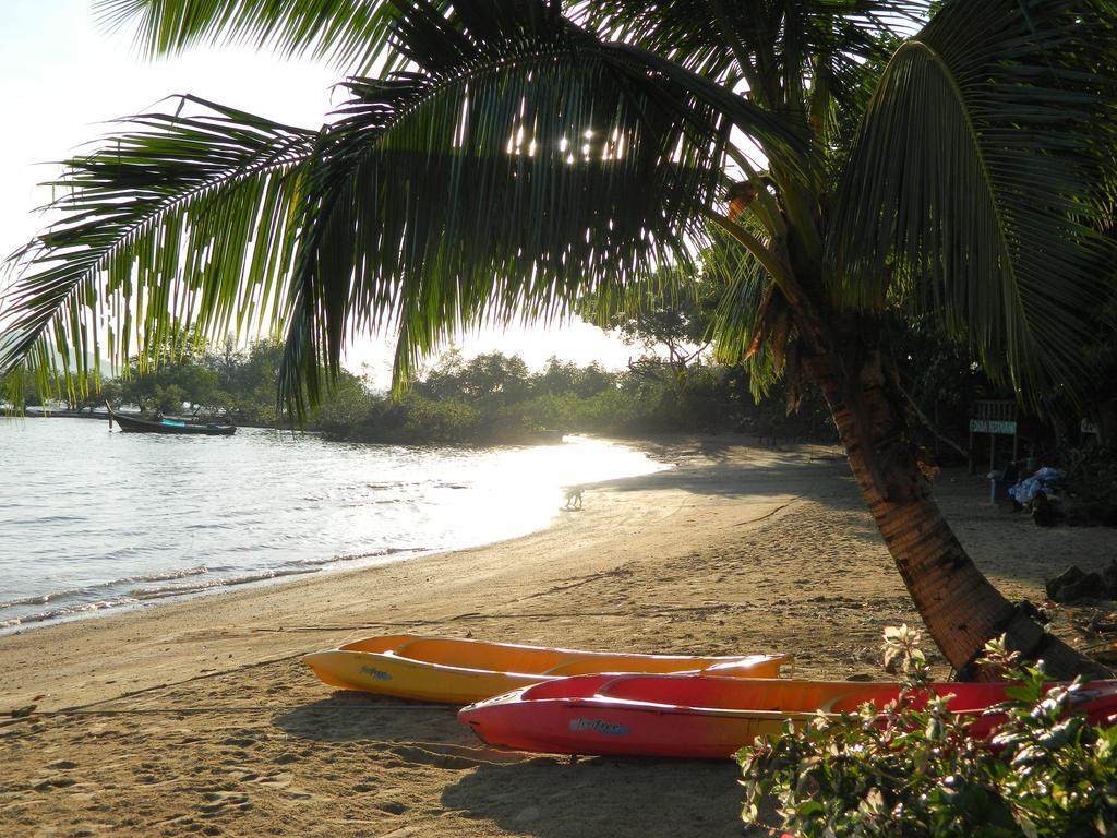 Koh Mook Resort Buitenkant foto